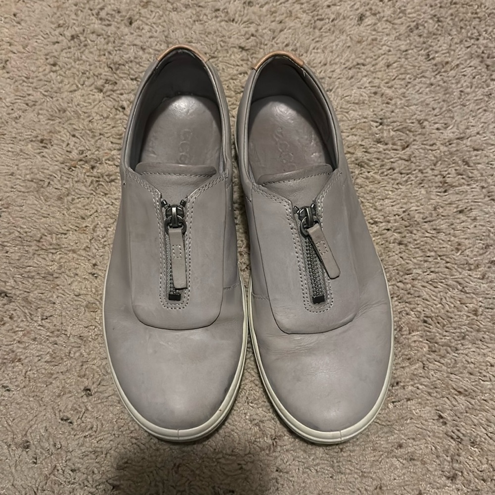 Ecco Soft 7 Top Zip Sneaker sz 39 US8